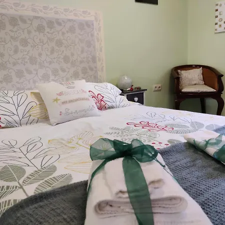 Cigueenas De San Cristobal *