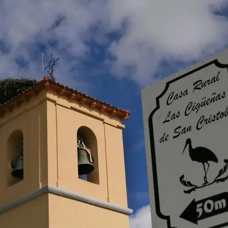 Cigueenas De San Cristobal *